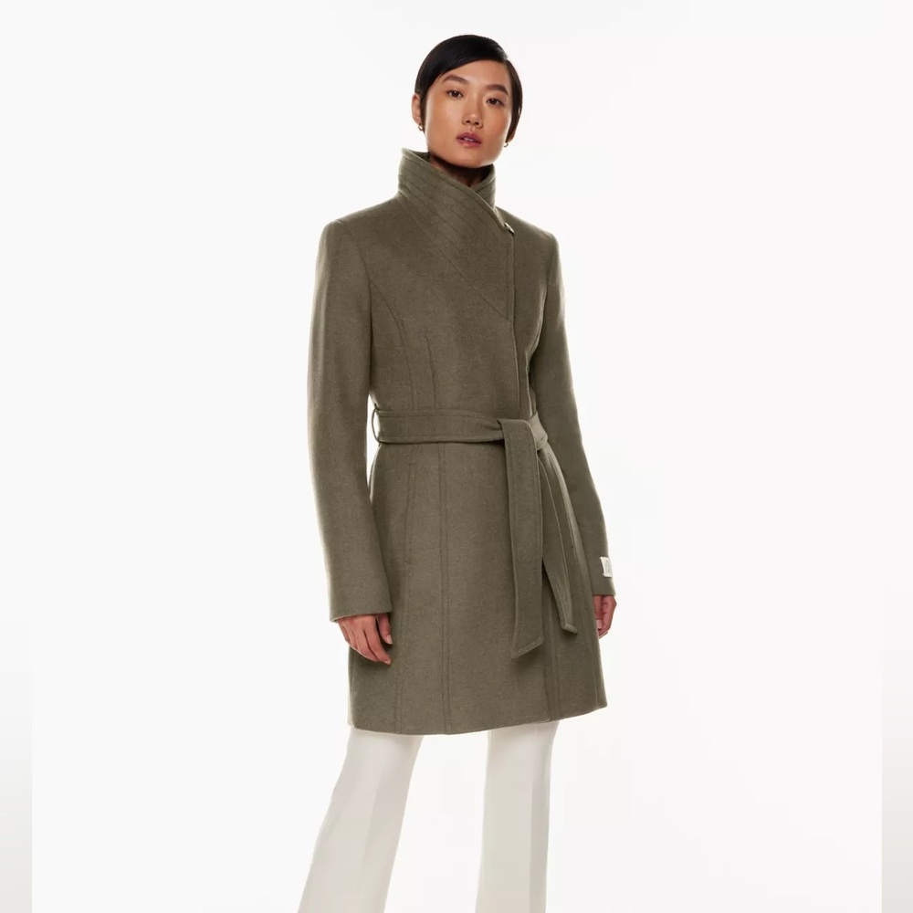 Aritzia The Connor Coat size small. Funnel-neck button-up wool wrap coat